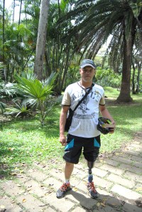 lost his leg due to a landmine