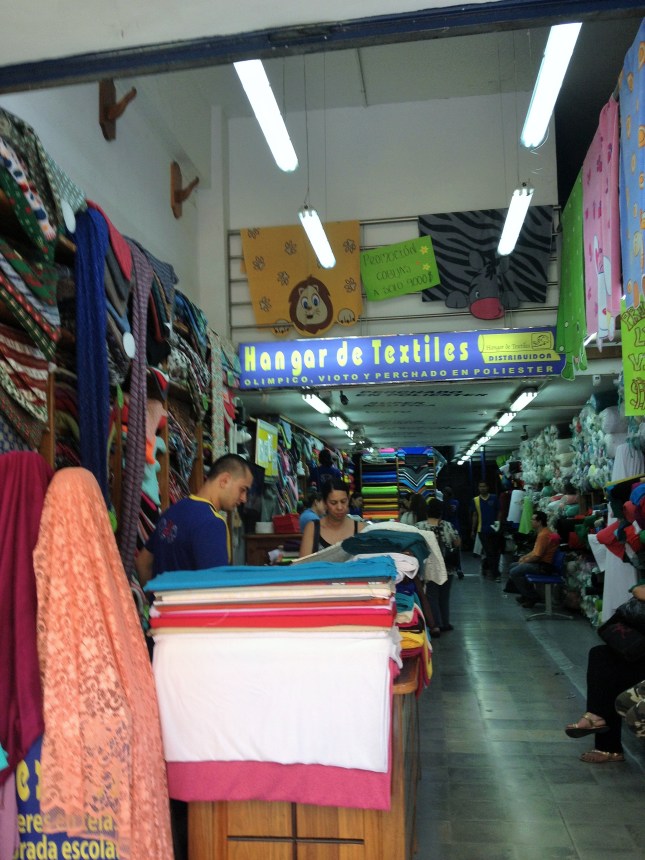 as you can see - the width of the store is pretty narrow, maybe 12 feet in total. Now add ten customers and I get a bit 'crowded' feeling